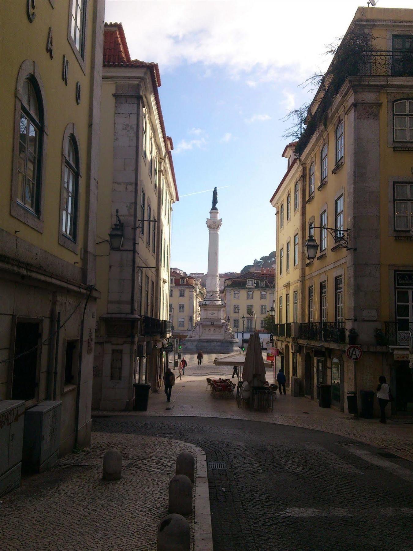 Pensao Estacao Central Lisbon Luaran gambar